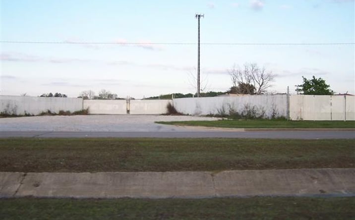 Pictures of Land property located at 5300 BURKE RD., PASADENA, TX 77505 for sales - image #1