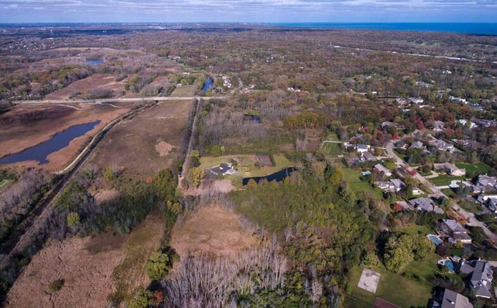 Pictures of Land property located at 2000 Half Day Road, Highland Park, IL 60035 for sales - image #1