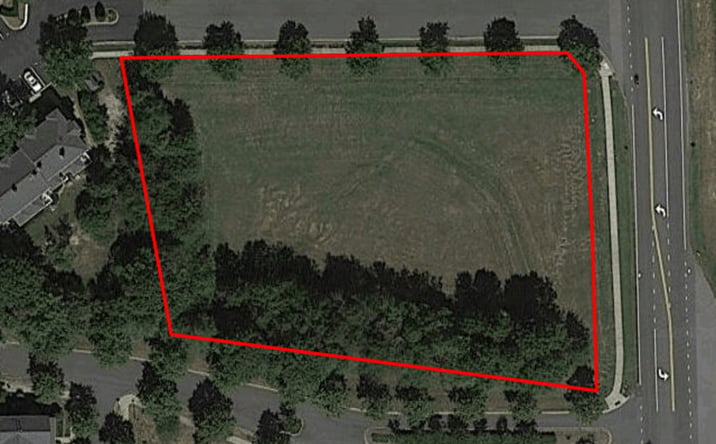 Pictures of Land property located at 0 W Catawba Ave, Cornelius, NC 28031 for sales - image #1
