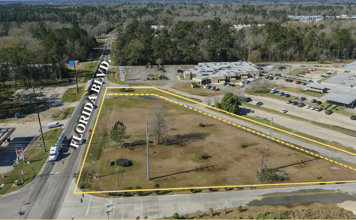 Pictures of Land property located at Juban Rd. @ Florida Blvd., Denham Sprigns, LA 70726 for sales - image #1