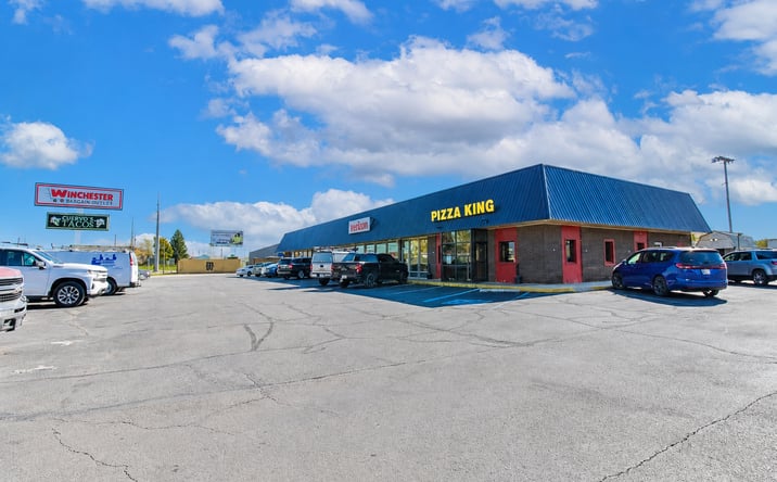Pictures of Retail property located at 620 - 640 E Washington Street, Winchester, IN 47394 for sales - image #1