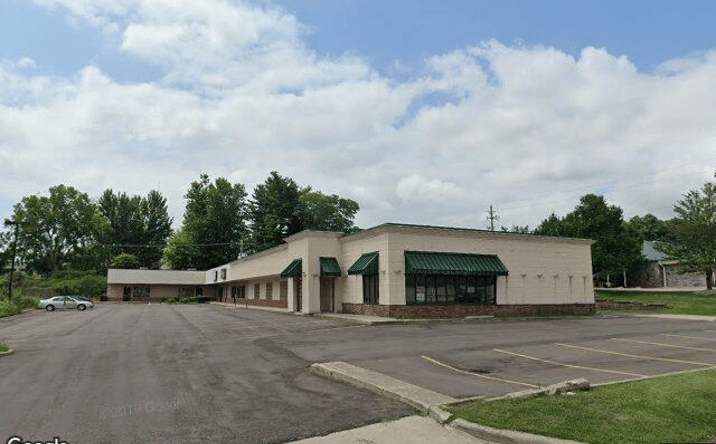 Pictures of Office, Retail property located at 2042 E Ireland Rd, South Bend, IN 46614 for sales - image #1