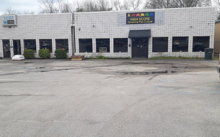 Pictures of Retail property located at 327 John C Calhoun Dr, Orangeburg, SC 29115 for sales - image #1