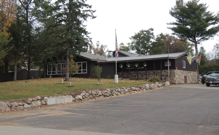 Pictures of Hospitality property located at n10120 Parkway Rd, Crivitz, WI 54114 for sales - image #1