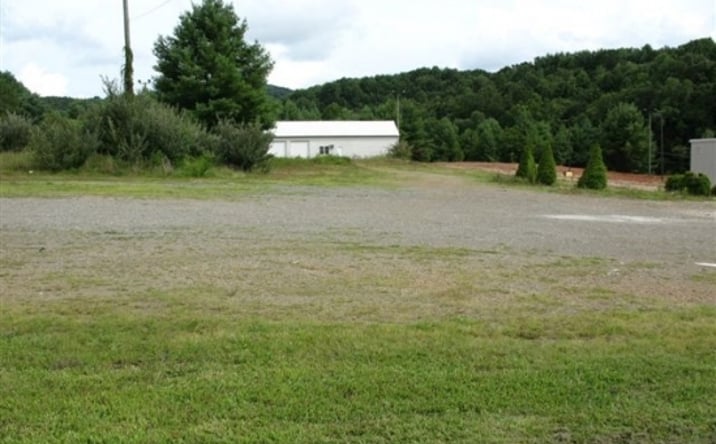 Pictures of Land property located at 1021 E Stuart Dr, Galax, VA 24333 for sales - image #1