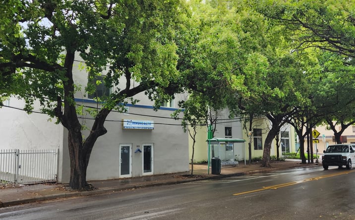 Pictures of Retail property located at 1525 NW 3rd Ave, Miami, FL 33136 for sales - image #1