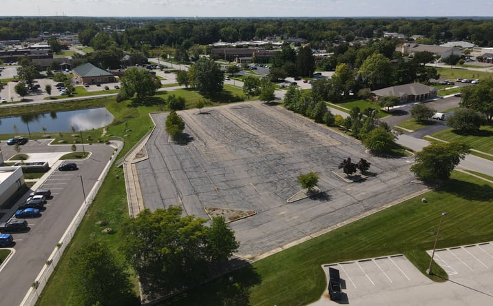 Pictures of Land property located at 2510 Cumberland Dr, Valparaiso, IN 46383 for sales - image #1