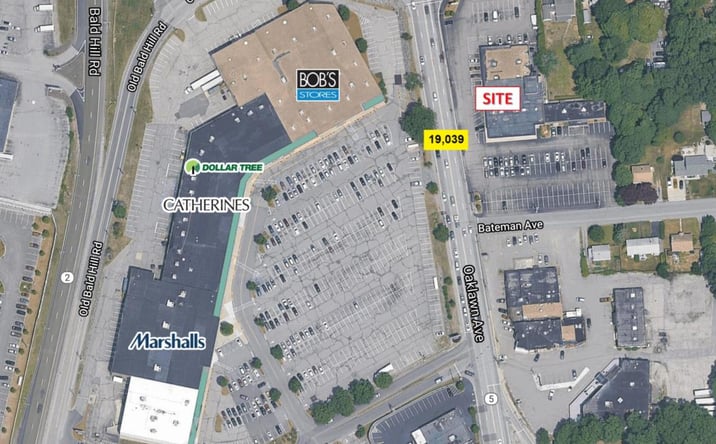 Pictures of Retail property located at 1300 Oaklawn Ave, Cranston, RI 02920 for sales - image #1
