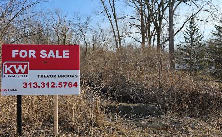 Pictures of Land property located at 46319 Ecorse Rd, Belleville, MI 48111 for sales - image #1