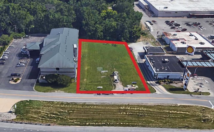 Pictures of Land property located at 3406 Clear Lake Avenue, Springfield, IL 62702 for sales - image #1