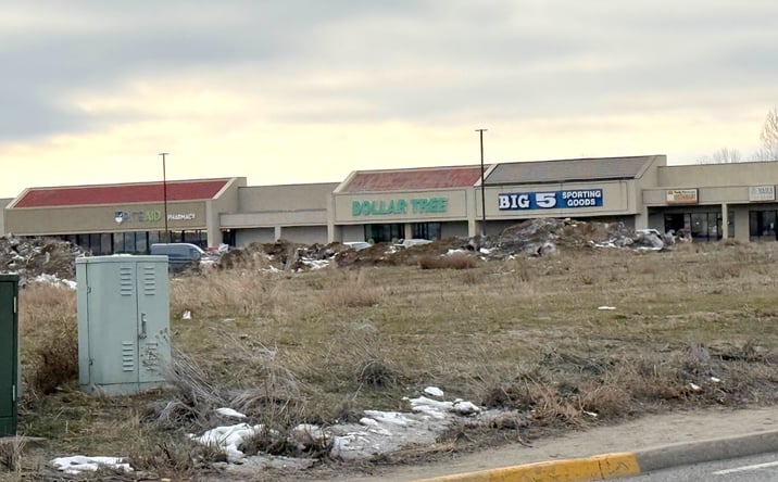 Pictures of Retail, Mixed Use, Land property located at Omache Dr, Omak, WA 98841 for sales - image #1