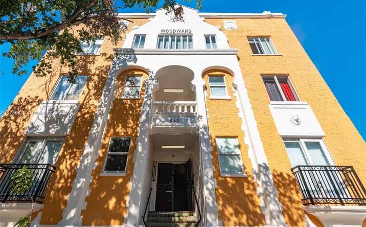 Pictures of Multifamily property located at 440 SW 5th Ave, Miami, FL 33130 for sales - image #1