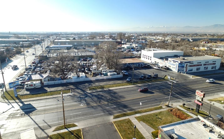 Pictures of Retail property located at 949 W 1700 S, Salt Lake City, UT 84104 for sales - image #1