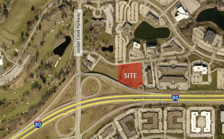 Pictures of Land property located at 7140 Lake Dr, West Des Moines, IA 50266 for sales - image #1