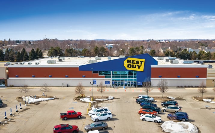 Pictures of Retail property located at 1876 S Randall Rd, Geneva, IL 60134 for sales - image #1