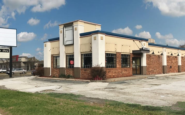 Pictures of Retail property located at 1212 Utah St, Watertown, WI 53094 for sales - image #1