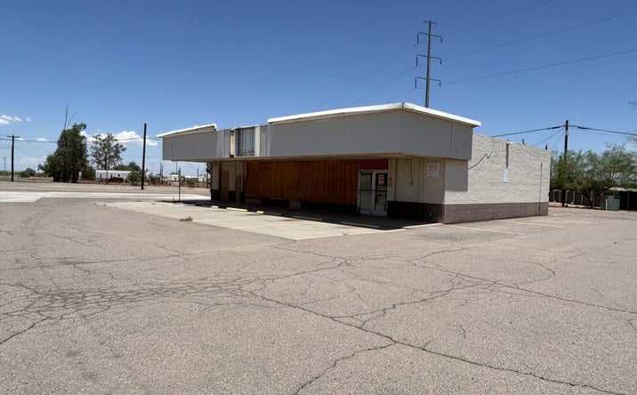 Pictures of Retail property located at 612 W Frontier St, Eloy, AZ 85131 for sales - image #1