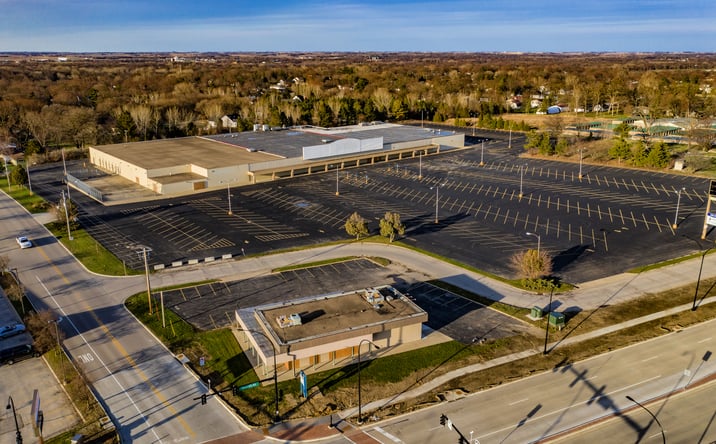 image of property at 3810 UNIVERSITY AVE Waterloo IA 50701-5625