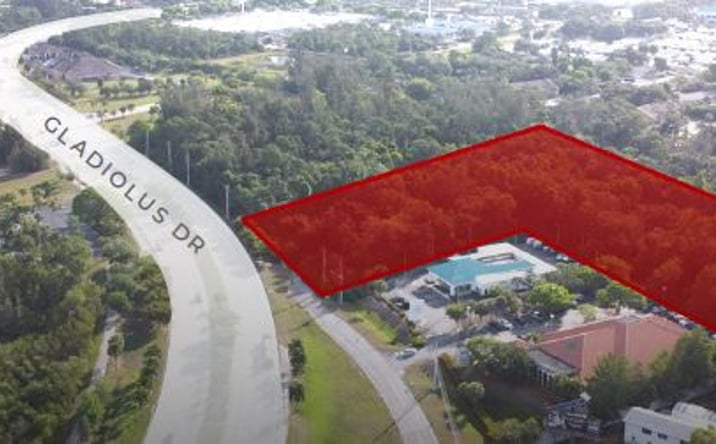 Pictures of Land property located at 7401 Gladiolus Dr, Fort Myers, FL 33908 for sales - image #1