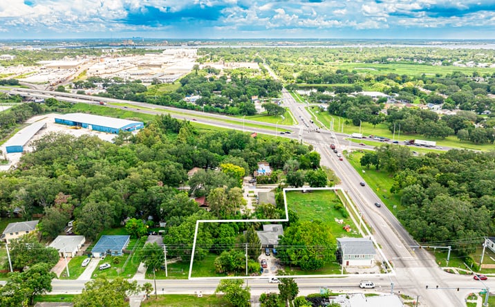 Pictures of Retail, Mixed Use, Land, Self Storage, Special Purpose property located at 2920 15th St E, Bradenton, FL 34208 for sales - image #1