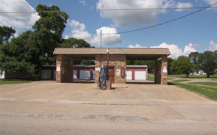 Pictures of Industrial property located at 109 N 3rd Street, Godley, TX 76050 for sales - image #1
