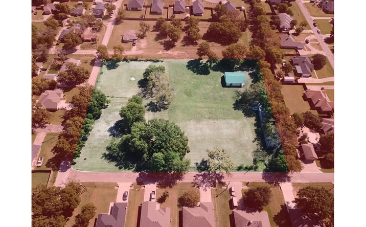 Pictures of Land property located at 500 E Hinton St, Tioga, TX 76271 for sales - image #1