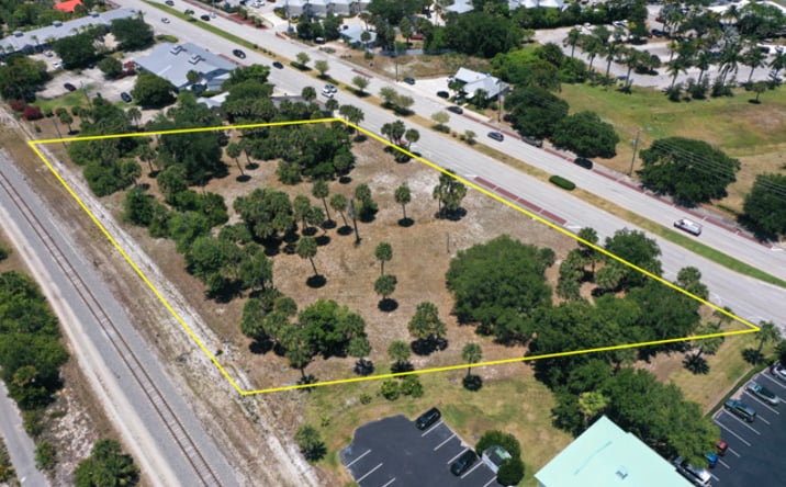 Pictures of Land property located at 1531 US-1 Combined 4 lots, Sebastian, FL 32958 for sales - image #1