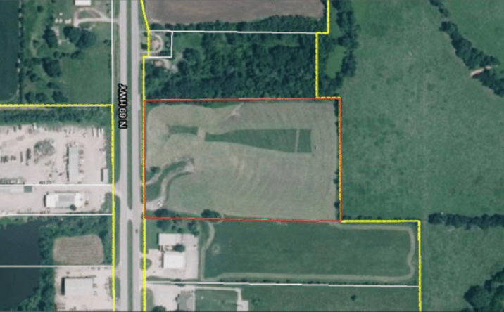 Pictures of Land property located at 1036 N 69 Hwy, Frontenac, KS 66763 for sales - image #1