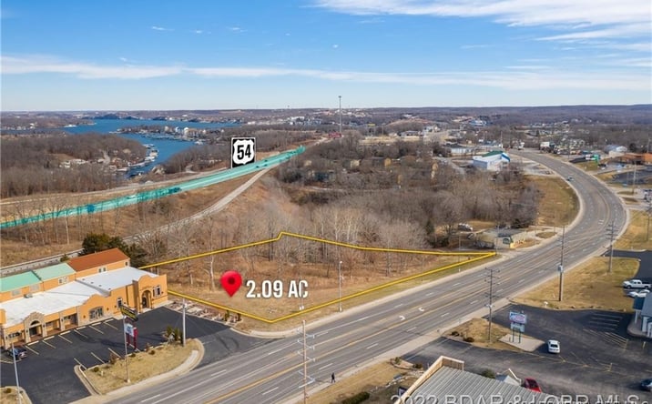 Pictures of Land property located at 54-52 & Broadwater, Osage Beach, MO 65065 for sales - image #1