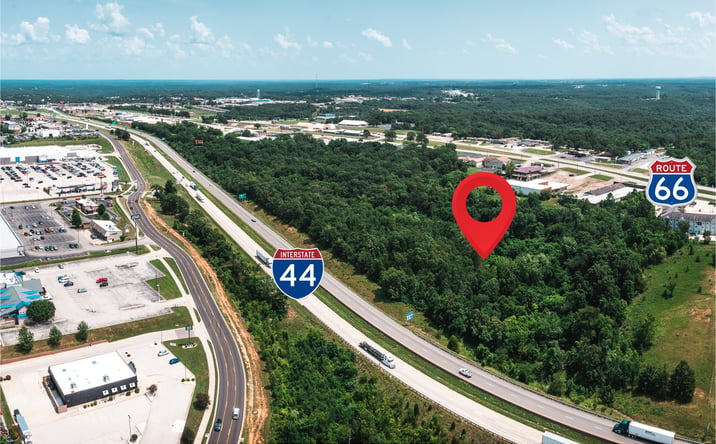 Pictures of Land property located at 530 Old Rte 66, St Robert, MO 65584 for sales - image #1