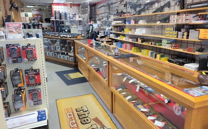 Pictures of Retail property located at 105 N 3rd Ave, Virginia, MN 55792 for sales - image #1