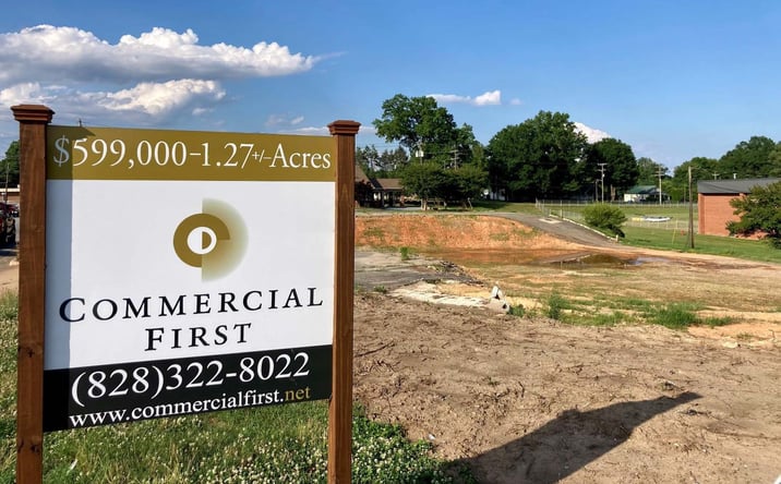 Pictures of Land property located at 1607 Highland Avenue NE Hickory, Hickory, NC 28601 for sales - image #1
