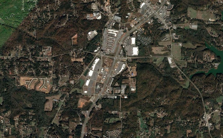 Pictures of Land property located at GA-400 & Blue Ridge Pkwy, Dawsonville, GA 30534 for sales - image #1
