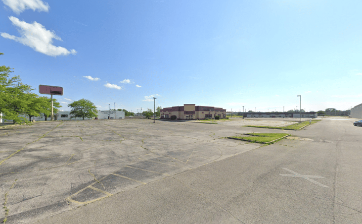 Pictures of Retail, Office, Special Purpose property located at 1510 West Braewick Drive, Marion, IN 46952 for sales - image #1