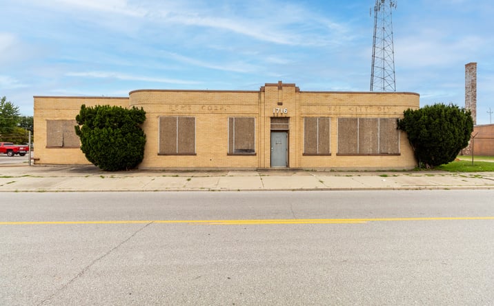 Pictures of Industrial property located at 1716 S Jefferson Ave, Saginaw, MI 48601 for sales - image #1