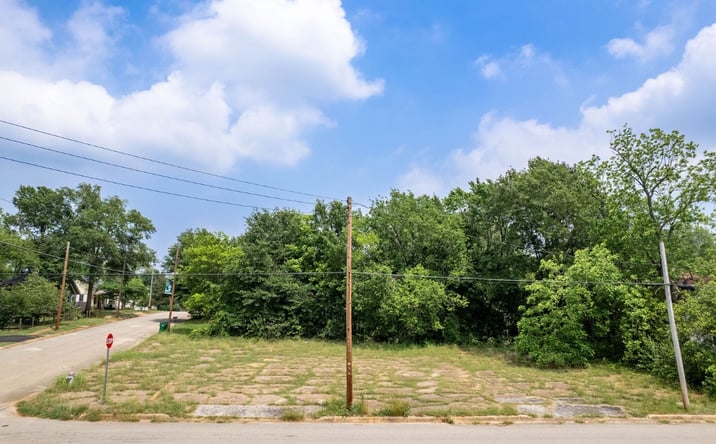 Pictures of Land property located at E Angelina St, Palestine, TX 75801 for sales - image #1