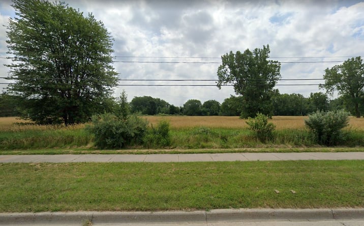 Pictures of Land property located at 1370 Woodland Dr E, Saline, MI 48176 for sales - image #1