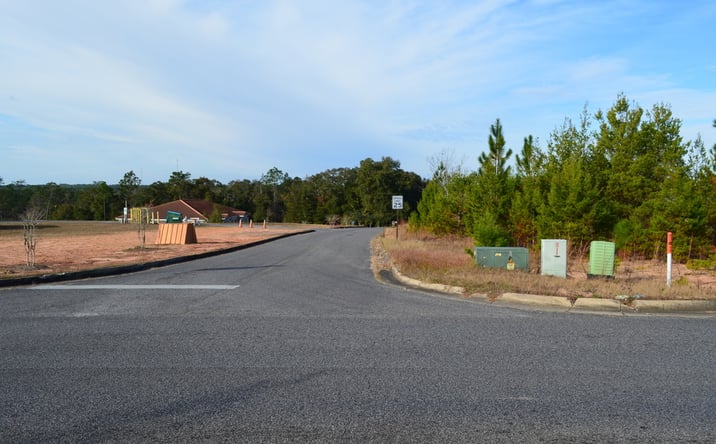 Pictures of Land property located at Redstone Avenue W, Crestview, FL 32539 for sales - image #1
