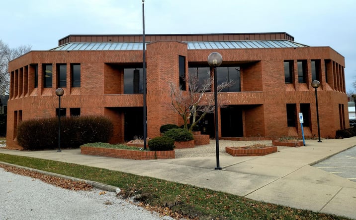 Pictures of Office property located at 115 N 3rd St, Fairbury, IL 61739 for sales - image #1