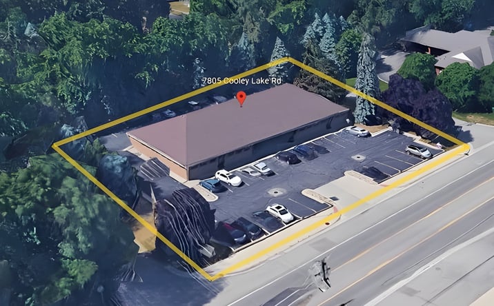 Pictures of Office property located at 7805 Cooley Lake Rd, West Bloomfield Township, MI 48324 for sales - image #1