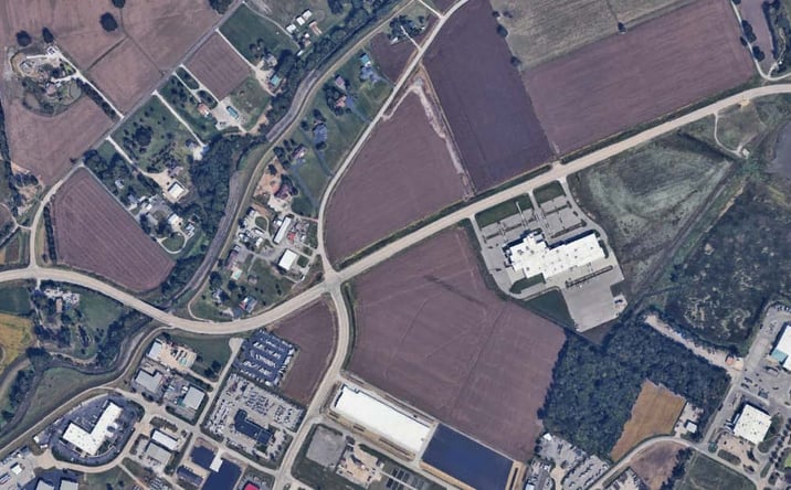 Pictures of Land property located at Salt River Rd. & Mid Rivers Mall Dr, St. Peters, MO 63376 for sales - image #1
