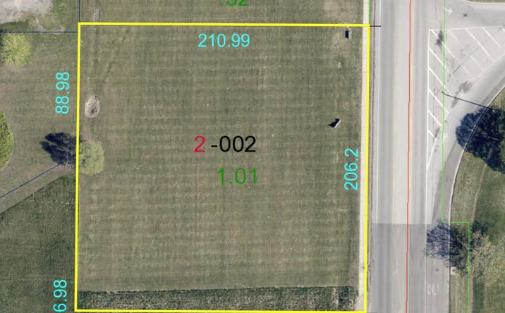Pictures of Land property located at Lot 1/2 GREENBRIAR Road, Carterville, IL 62918 for sales - image #1