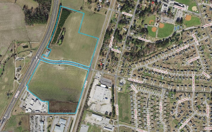 Pictures of Land property located at 4957 Winterville Pkwy, Winterville, NC 28590 for sales - image #1