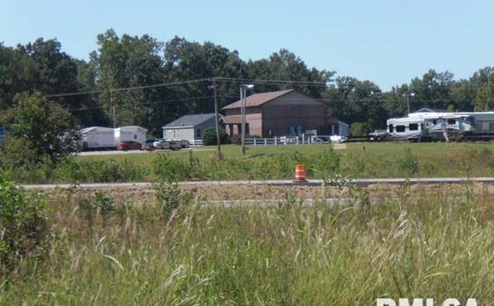 Pictures of Mixed Use property located at 11478-1 Imhoff Lane, JohnstonCy, IL 62951 for sales - image #1