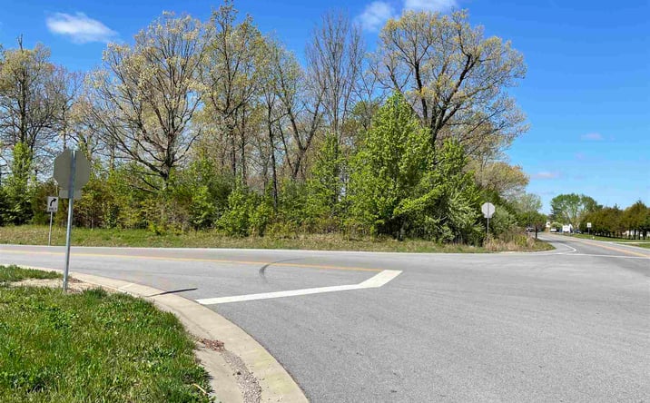 Pictures of Land property located at 10311 FLEMING Road, Cartervill, IL 62918 for sales - image #1