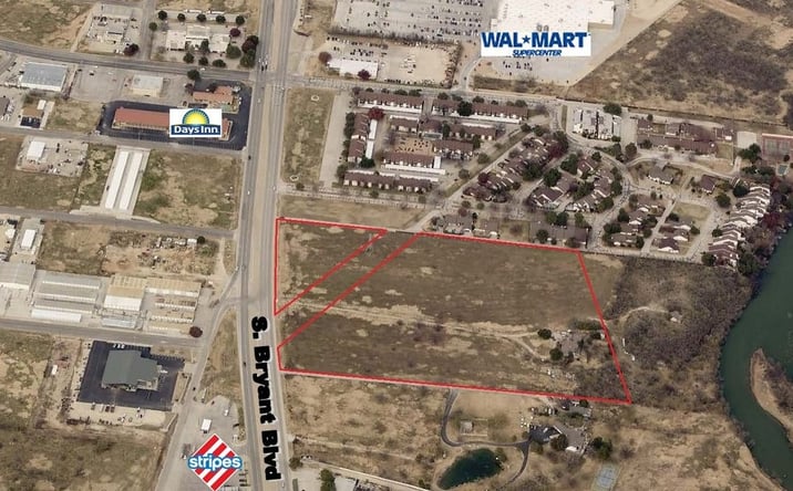Pictures of Land property located at 3902 S Bryant Blvd, San Angelo, TX 76903 for sales - image #1