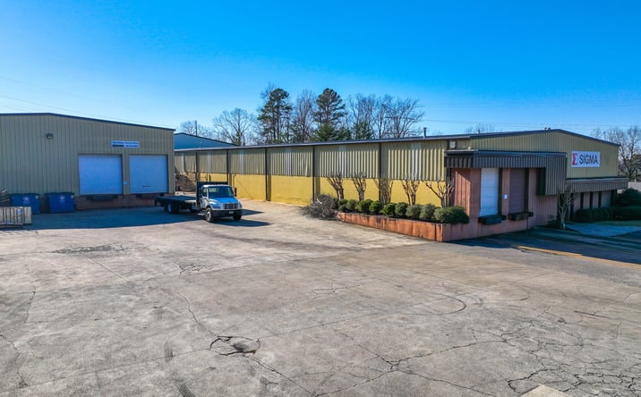 Pictures of Industrial property located at 108 Walter Davis Dr, Birmingham, AL 35209 for sales - image #1