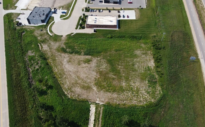 Pictures of Land property located at 6501 Boulder Brook Court, Dubuque, IA 52003 for sales - image #1