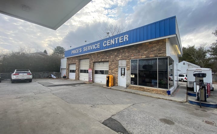 Pictures of Mixed Use property located at 1107 N Main St, Blacksburg, VA 24060 for sales - image #1