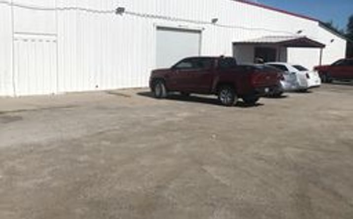 Pictures of Industrial property located at 1457 US-181, Karnes City, TX 78118 for sales - image #1